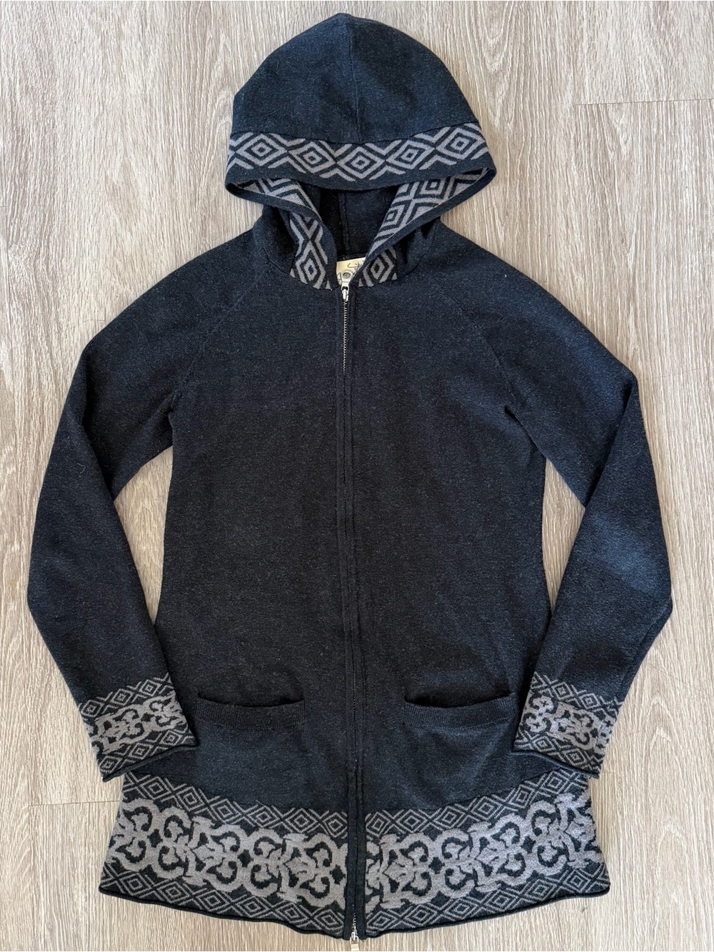 Aventura organic cotton Berlin sweater sz XS